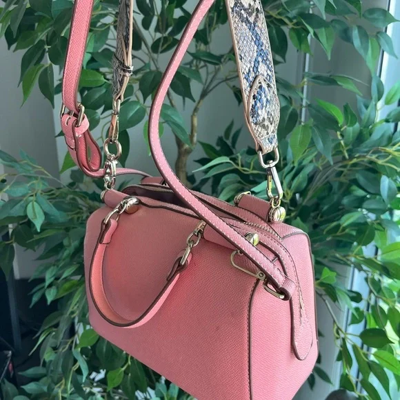 Lady’s bag - Picture 4 of 4